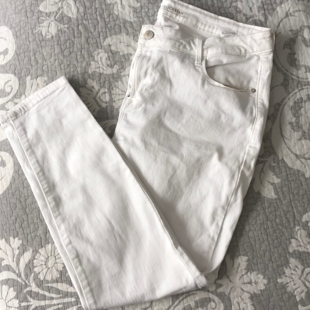 Old Navy Rockstar Jean- White